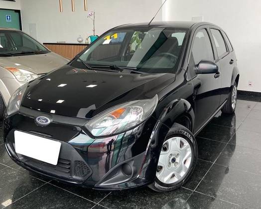 FORD FIESTA 1.6 MPI HATCH 8V FLEX 4P MANUAL FORD FIESTA 1.6 MPI HATCH 8V FLEX 4P MANUAL